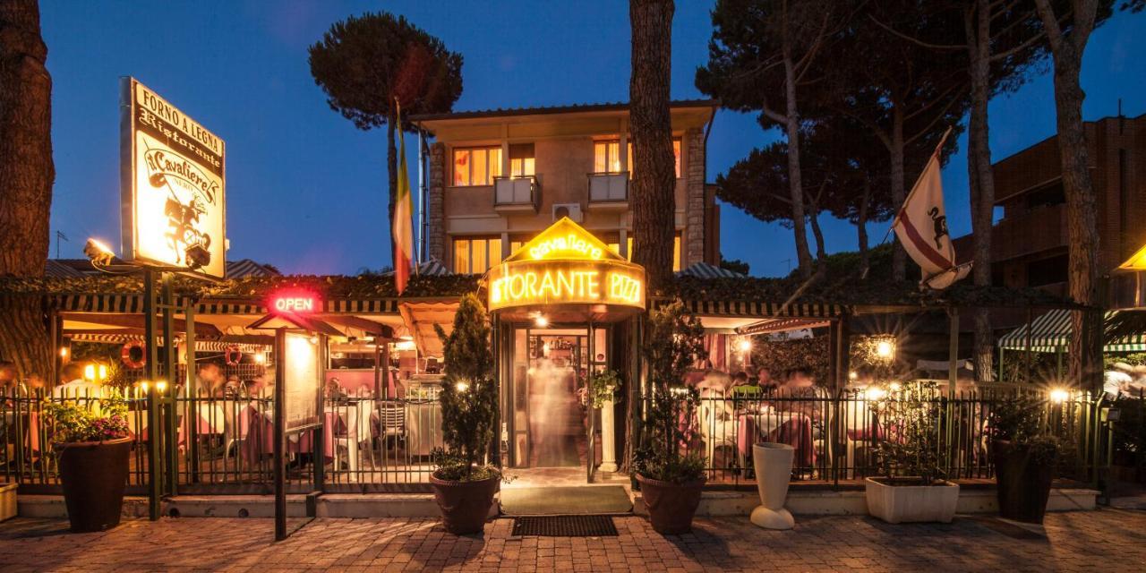 טירניה Hotel Il Cavaliere Nero מראה חיצוני תמונה